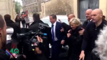 Nicolas Dupont-Aignan pris de panique lors de sa visite à la cathédrale de Reims (Vidéo)