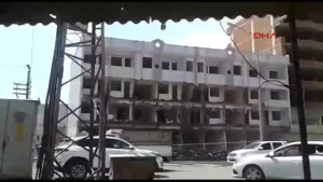 Şırnak - Cizre Bir Binanın Yıkımı Sırasında Yaşananlar Kamerada