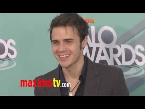 Kris Allen AMERICAN IDOL at 2011 TeenNick HALO Awards Arrivals