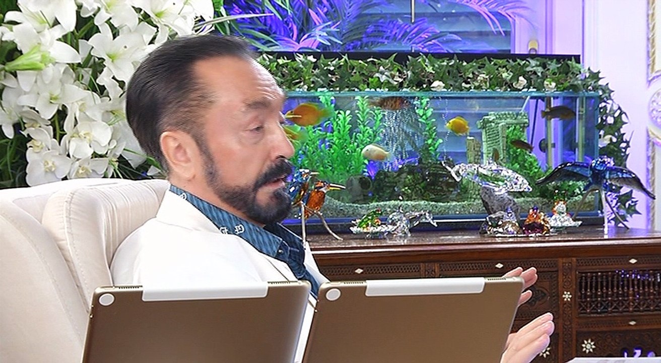 Sen sevdiğin için yaşamayı bilmiyorsan, bencillik yapıyorsan, güzelliği takdir edemiyorsan kadın seni niye sevsin