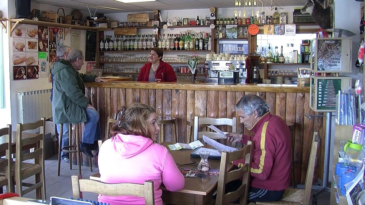 ITW-2017_05_05_commerçant fait grise mine_villar d'arène