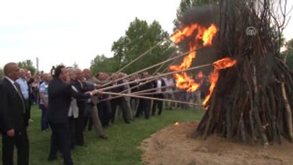 Kakava Ateşi" Yandı