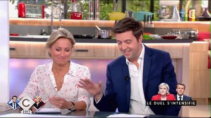 Marine Le Pen imite le cri du dauphin