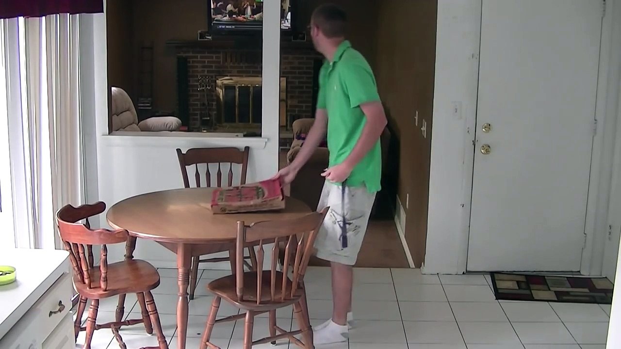 Famous Funny Pranks (34)