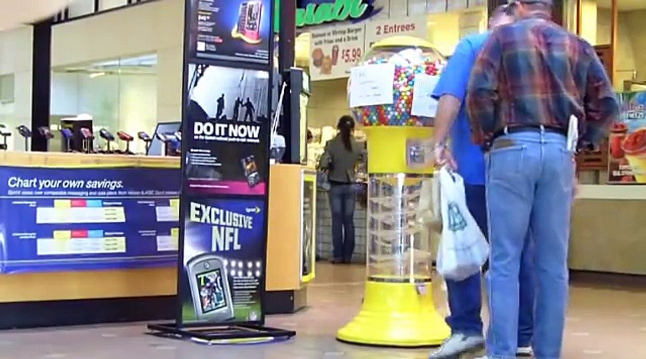 Famous Funny Pranks (41)