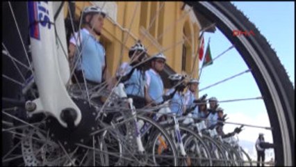 Izmir Kordon ve Sahili Bisikletli Martı Polisleri Koruyacak