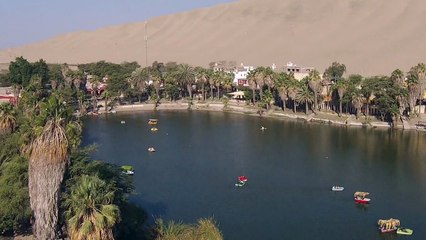 Drone footage captures amazing oasis in Peru