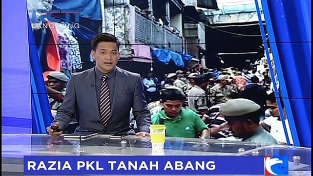 Razia PKL Tanah Abang Diwarnai Protes Pedagang