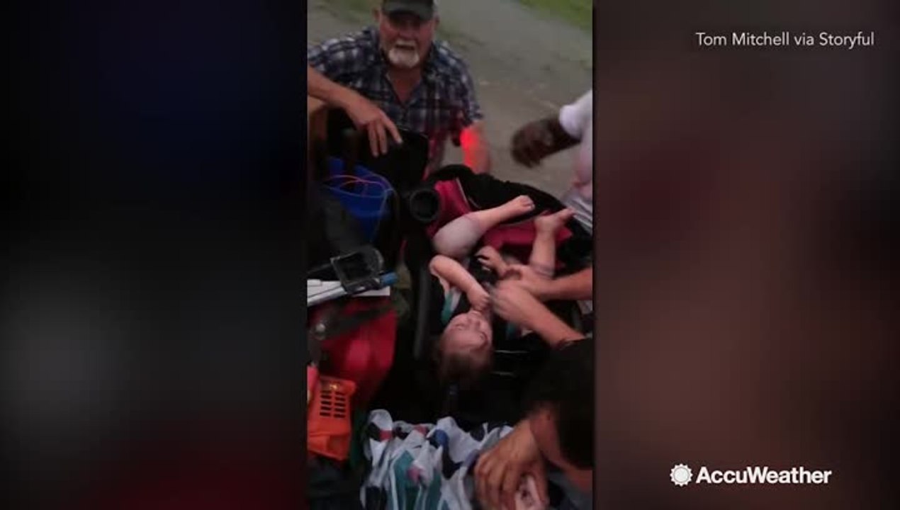 TRENDING: Dramatic water rescue of children from capsized truck; Avalanche narrowly misses Russian ski resort