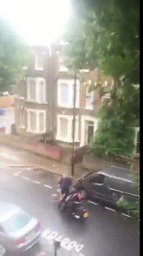 Road rage entre un cycliste et un...