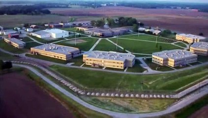 Women Behind Bars with Trevor MacDonald S01E01