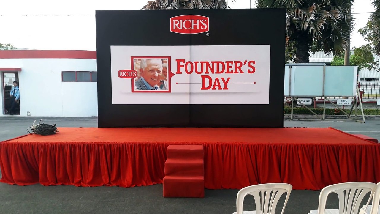 Cho thue nha bat tổ chức sự kiện Rich's Founders Day của Rich Product Việt Nam
