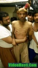 Budha Hua To Kya Hua Dekho Uski Awaz Haha