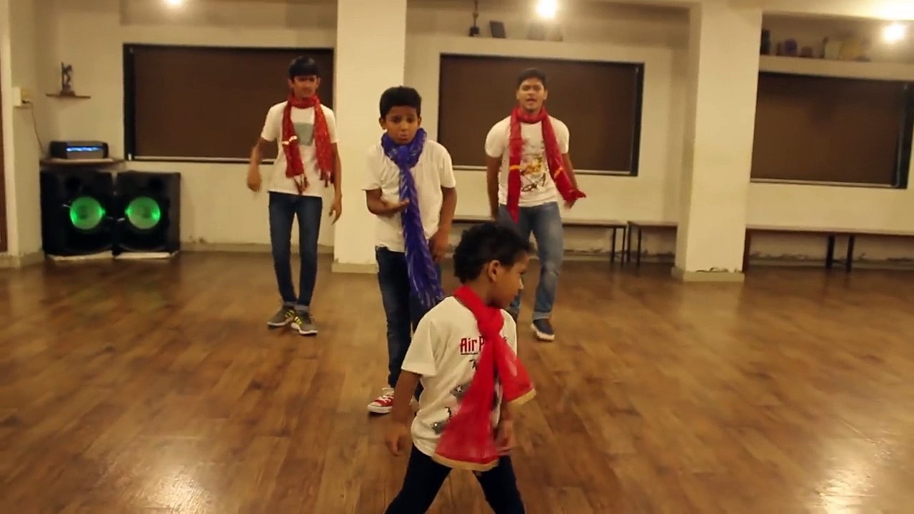 Jolly LLB 2  GO PAGAL Akshay Kumar-  Huma Qureshi -ft.Bollywood Mixtape.