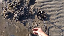 Find gold ring, gold coin,gold chain,diamond ring,silver ring on beach by metal detector #2