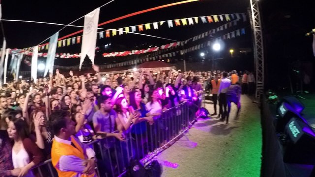 Yusuf Güney - Gül Senin Tenin (Alkü 2. Bilim Kültür ve Sanat Şenliği / Alanya)