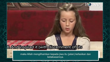 Gadis Cantik Asal Eropa ini Begitu Fasih Melantunkan AlQuran