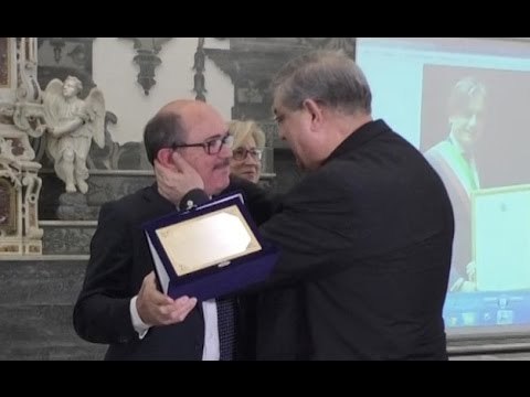 Premio Napoli Città di Pace al procuratore Cafiero De Raho (05.05.17)