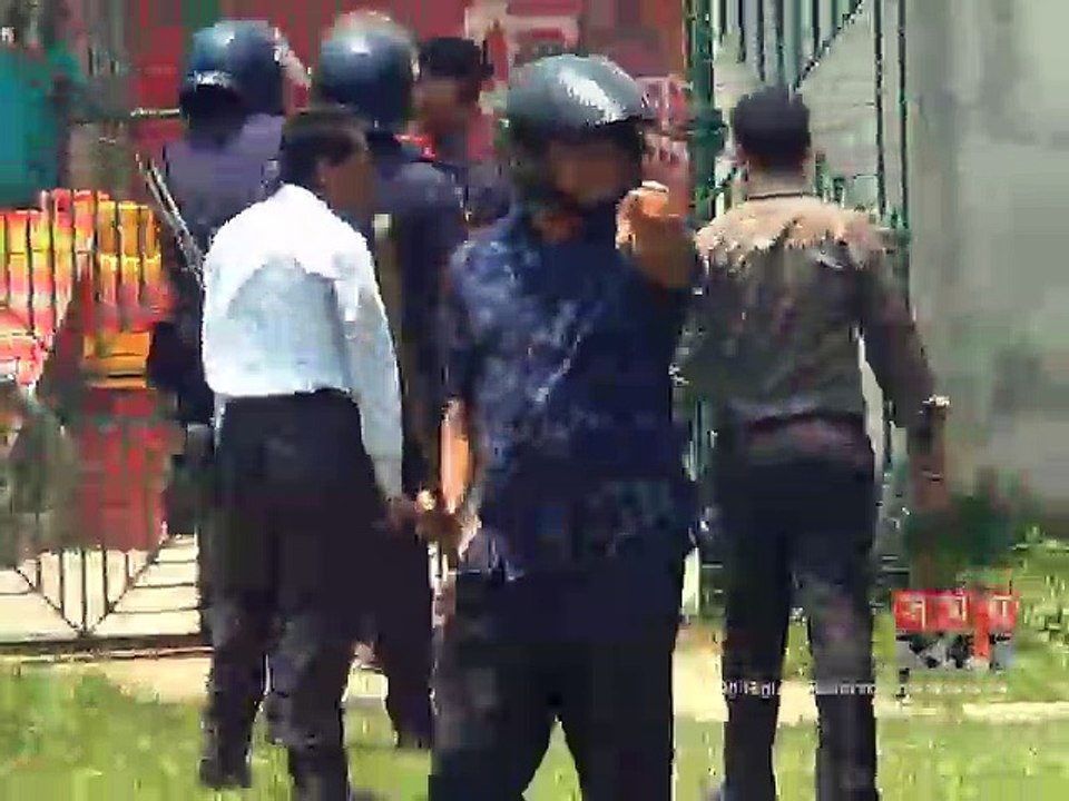 মাদারীপুরে বিএনপি কর্মীদের সঙ্গে পুলিশের সংঘর্ষ