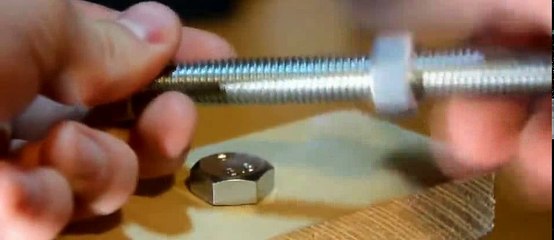 Life-Hack-that-will-Replace-Wrenches LifeHack