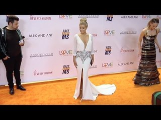 Carmen Electra 2017 "Race to Erase MS Gala" Orange Carpet