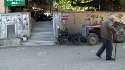 59 Yıldır Ağzında Gülle Dolaşıyor