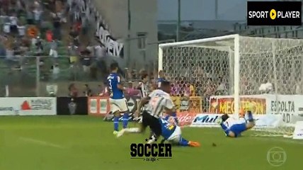 Elias Goal HD - Atletico-MG	2-1	Cruzeiro 07.05.2017