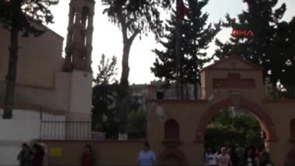 Iskenderun Kilisede Hıdırellez'i Kutladılar