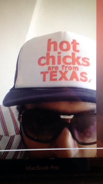 J-Luv macht Ansage an Falk Schacht