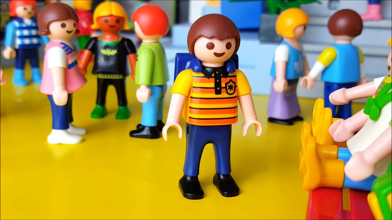 Playmobil Film - KACKE AM SCHUH - FIESER STREICH - Playmobil Serie Tim deutsch Schule Kinderfilm