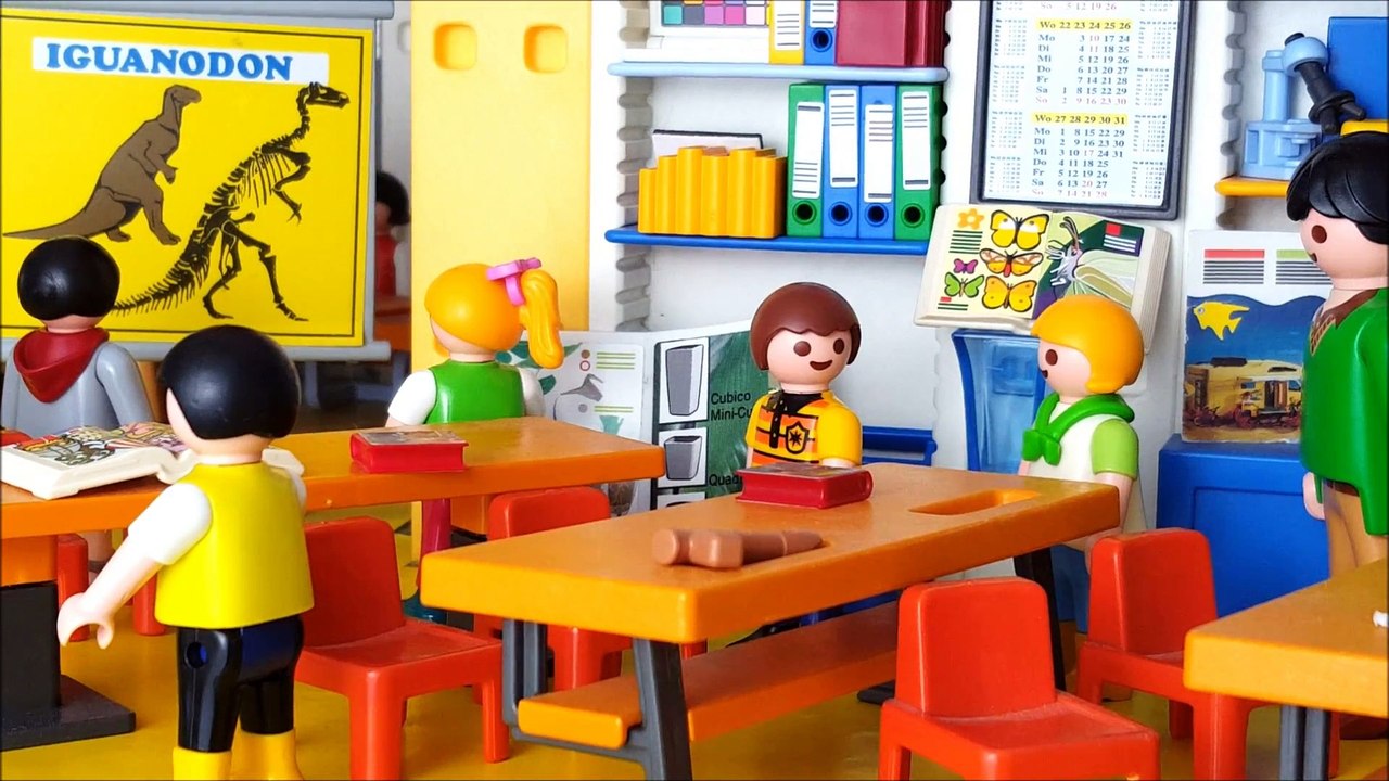 Playmobil Film - STREIT IN DER TURNHALLE - Playmobil Serie Tim deutsch Schule Kinderfilm