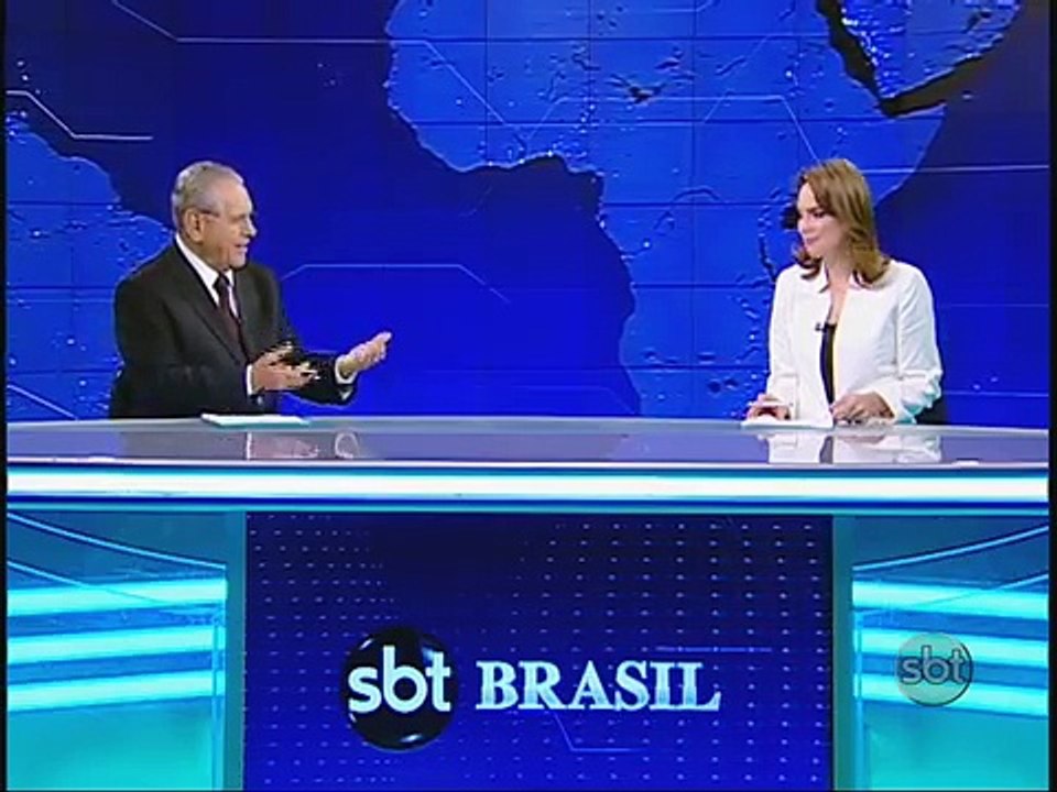 Cão espera dono na porta de hospital há 15 dias