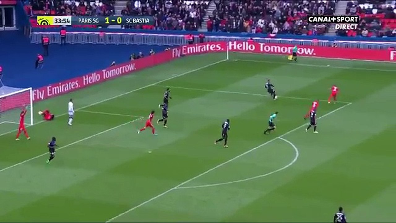 Marco Verratti inscrit le plus le plus vicieux de l'année !
