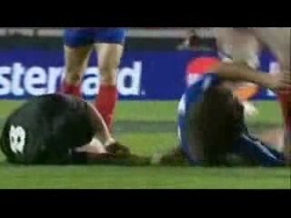 CHABAL vs ALL BLACKS (déboitage machoire) !!!