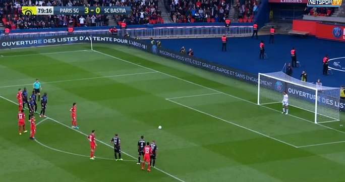 Edinson Cavani Penalty Missed HD - PSG	3-0	Bastia 06.05.2017