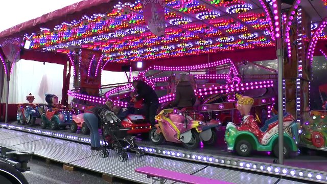 Hautes-Alpes : La fête foraine de Fontreyne sous la pluie pour l'ouverture