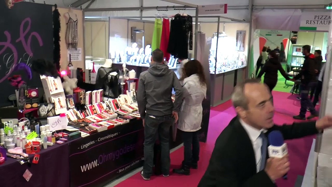 Nom de Zeus ! Doc et Marty ont appris à défiler comme les mannequins de Gap Foire Expo !