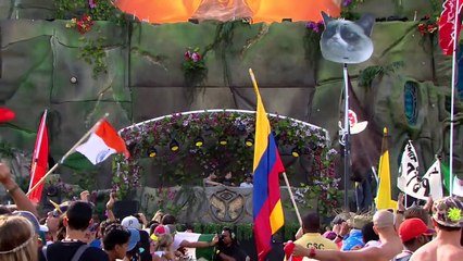 TomorrowWorld _50