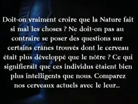 Vidéos quand je regardais à l'époque au moment où cette femme Essénienne qui a quitté la matière m'a passé les emblèmes !!!