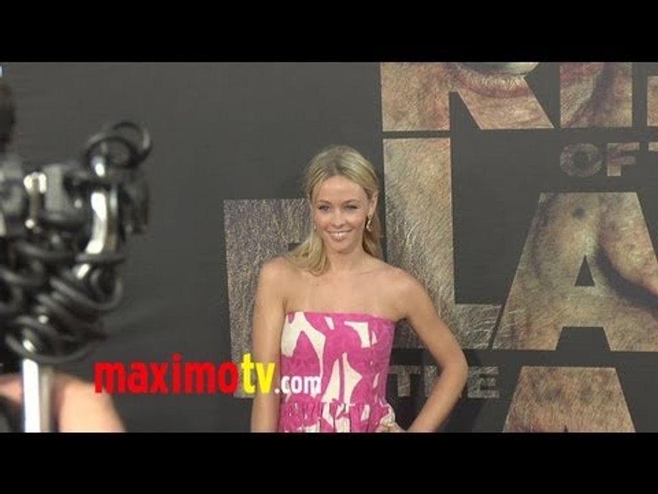 Emily Montague (Fright Night) at "Rise of the Planet of the Apes" Premiere