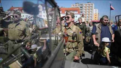 El 'Convoy de la Libertad' agradece a EEUU la liberación de Europa Occidental en 1945