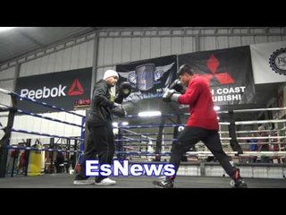 MIKEY GARCIA BEAST MODE ON THE MITS CHECK OUT THE POWER EsNews Boxing