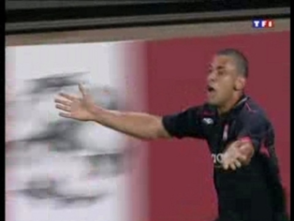 Olympique Lyonnais 2 - 0 Real Madrid but 1 Fred (Champions L