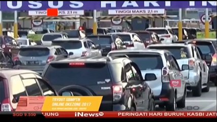Kendaraan Pribadi Mulai Padati Tol Cikarang Utama
