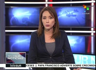 Papa Francisco llama a construir diálogo en Venezuela