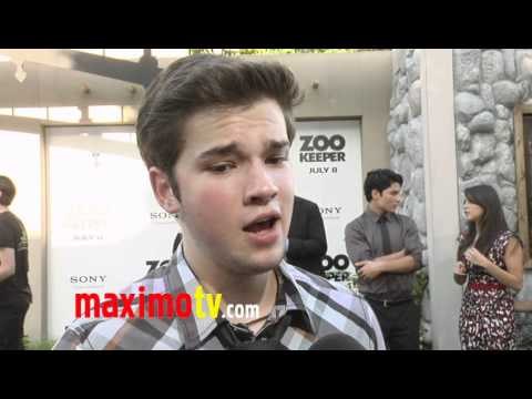 Nathan Kress from iCarly Interview at ZOOKEEPER World Premiere
