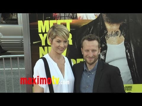 Jenna Elfman at Horrible Bosses Los Angeles Premiere