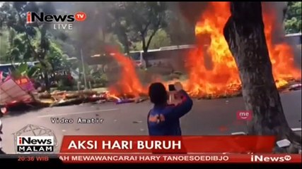 Buruh Bakar Karangan Bunga Ahok