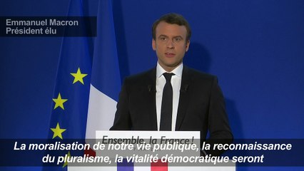 Macron s'engage à une "moralisation" de la vie publique