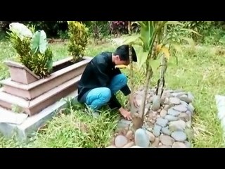 Erik refsi-ibu maafkan aku